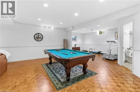 281 Leacock Avenue Oakville ON L6H 5J3