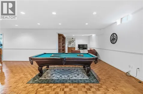 281 Leacock Avenue Oakville ON L6H 5J3