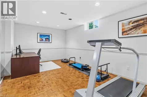 281 Leacock Avenue Oakville ON L6H 5J3