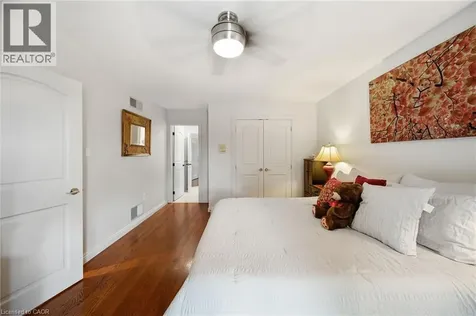39 Elodia Court Hamilton ON L9C 7R2