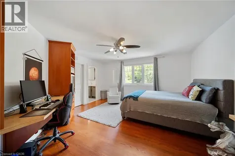 39 Elodia Court Hamilton ON L9C 7R2