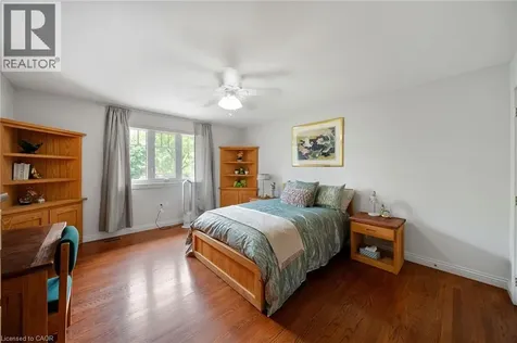 39 Elodia Court Hamilton ON L9C 7R2