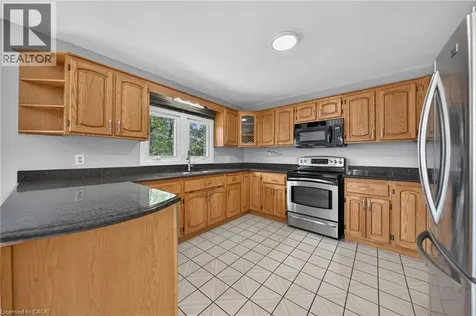 238 Hillmer Road Cambridge ON N1R 6N8