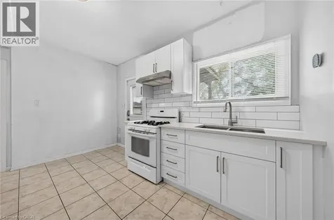 238 Hillmer Road Cambridge ON N1R 6N8