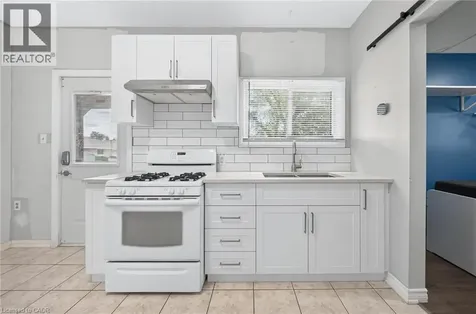 238 Hillmer Road Cambridge ON N1R 6N8