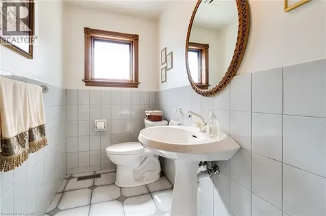 2560 Rugby Road Mississauga ON L5B 1T2