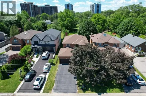2560 Rugby Road Mississauga ON L5B 1T2