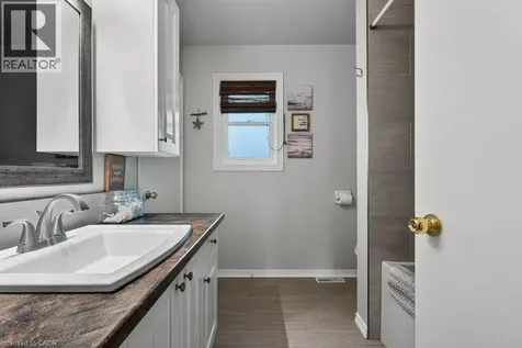 55 Kerman Avenue Grimsby ON L3M 5G2