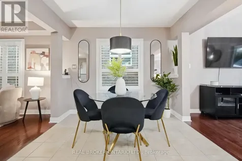 27 Harvest Hills Boulevard East Gwillimbury ON L9N 0A6