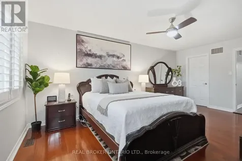 27 Harvest Hills Boulevard East Gwillimbury ON L9N 0A6