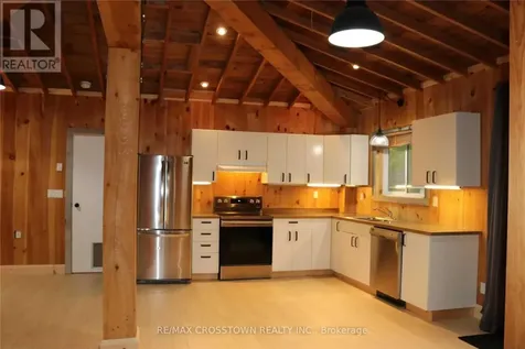 1056 Elm Road Innisfil ON L9S 2E9