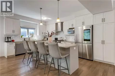 248 Otterbein Road Kitchener ON N2B 0A8