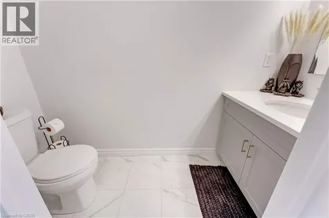248 Otterbein Road Kitchener ON N2B 0A8