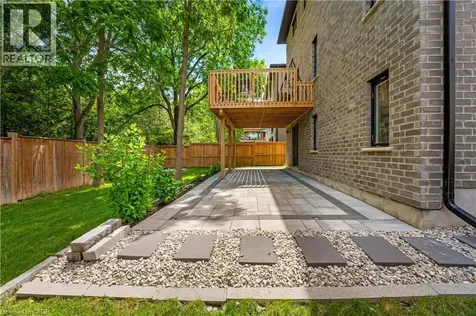 248 Otterbein Road Kitchener ON N2B 0A8