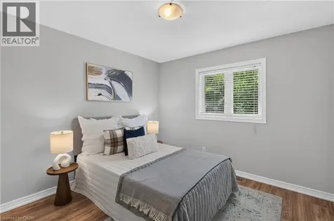 5302 Picketts Way Burlington ON L7L 7J6