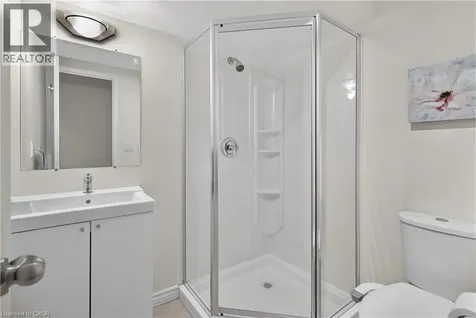 5302 Picketts Way Burlington ON L7L 7J6