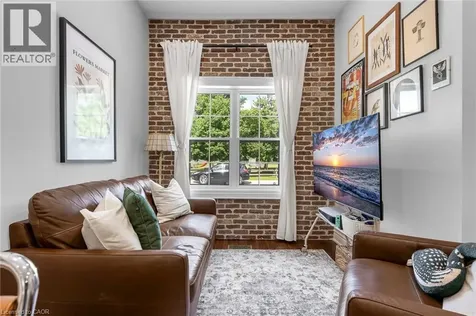 7 Richmond Street Hamilton ON L8P 4J3