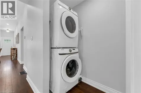 7 Richmond Street Hamilton ON L8P 4J3
