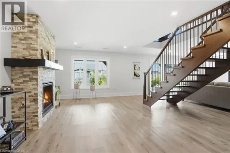 59 Swan Avenue Fonthill ON L3E 0B1