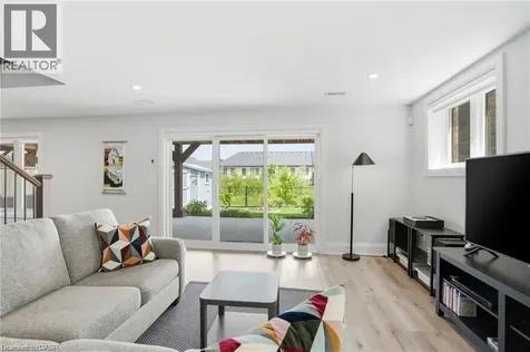 59 Swan Avenue Fonthill ON L3E 0B1