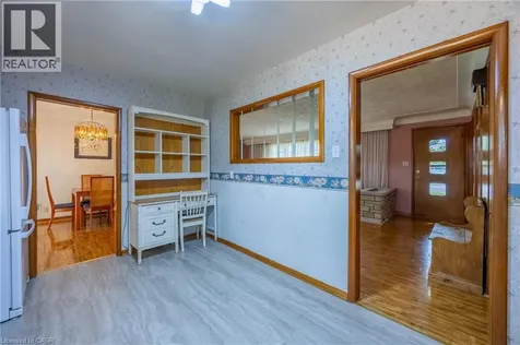 631 Peel Street Delhi ON N4B 2H3