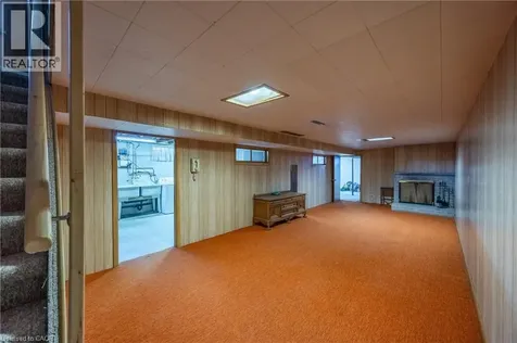 631 Peel Street Delhi ON N4B 2H3