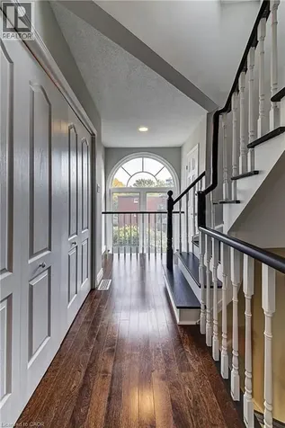 2353 Marine Drive Oakville ON L6L 1C5
