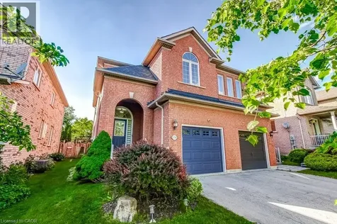 178 Chudleigh Street Waterdown ON L8B 0J9