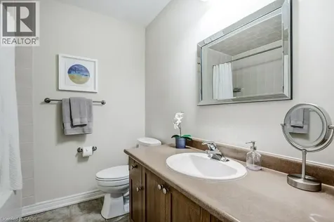 178 Chudleigh Street Waterdown ON L8B 0J9