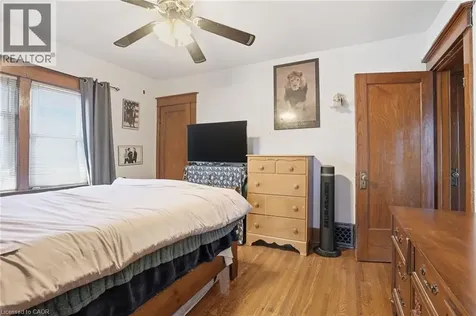5056 Fourth Avenue Niagara Falls ON L2E 4P6