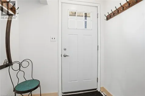 5056 Fourth Avenue Niagara Falls ON L2E 4P6