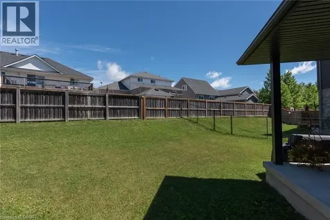 51 Crab Apple Court Wellesley ON N0B 2T0