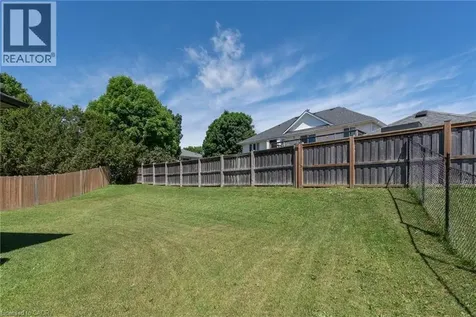 51 Crab Apple Court Wellesley ON N0B 2T0