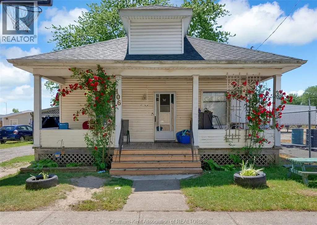 106 St. George Street Chatham ON N7M 4P4