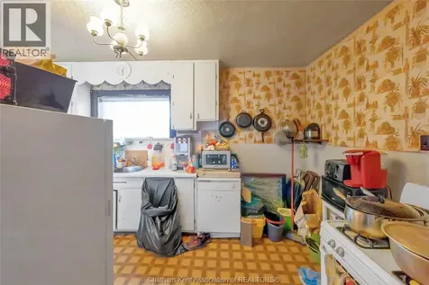 106 St. George Street Chatham ON N7M 4P4