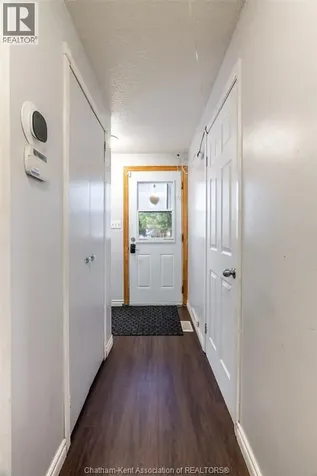 431 Cardiff Place Sarnia ON N7S 4C7