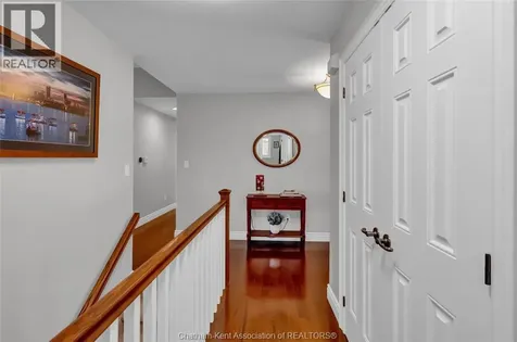 19 Stonegate Walk Chatham ON N7M 0A3