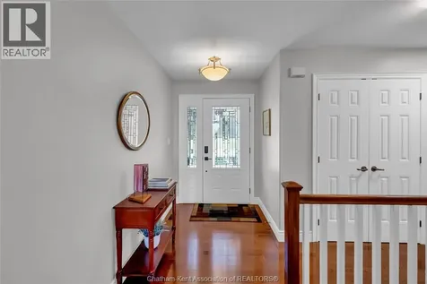19 Stonegate Walk Chatham ON N7M 0A3