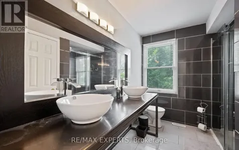 1 Goodfellow Crescent Caledon (bolton North) ON L7E 5Z4