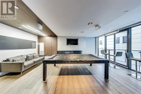 101 Peter Street West Toronto (waterfront Communities) ON M5V 0G6