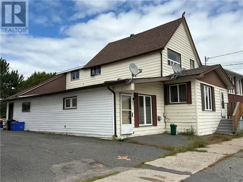 53 Main Street E Chelmsford ON P0M 1L0
