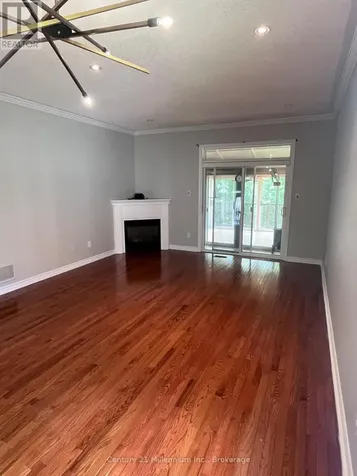 19 Tanager Crescent Wasaga Beach ON L9Z 0B3
