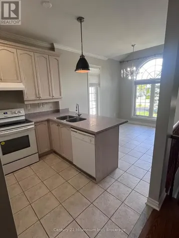 19 Tanager Crescent Wasaga Beach ON L9Z 0B3