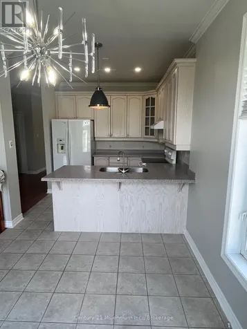 19 Tanager Crescent Wasaga Beach ON L9Z 0B3