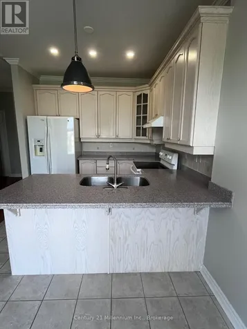 19 Tanager Crescent Wasaga Beach ON L9Z 0B3