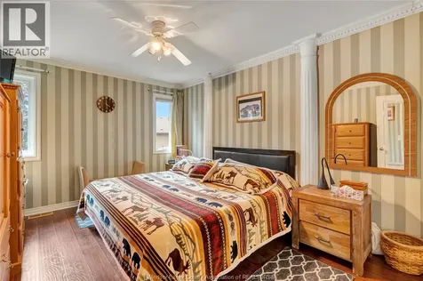 1529 Chateau Windsor ON N8P 1M3