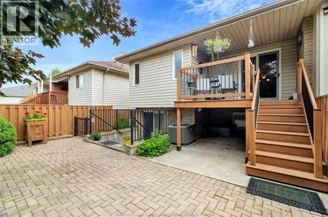 1529 Chateau Windsor ON N8P 1M3