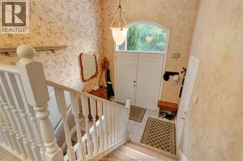 1529 Chateau Windsor ON N8P 1M3