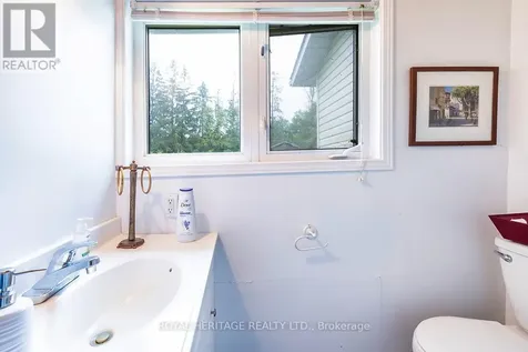 556 North Shore Drive West Otonabee-south Monaghan ON K0L 1B0