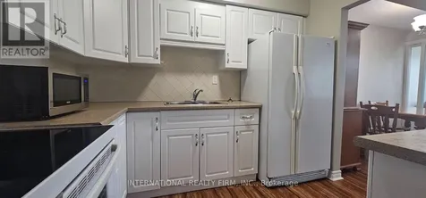 24 Midland Drive Kitchener ON N2A 2A8